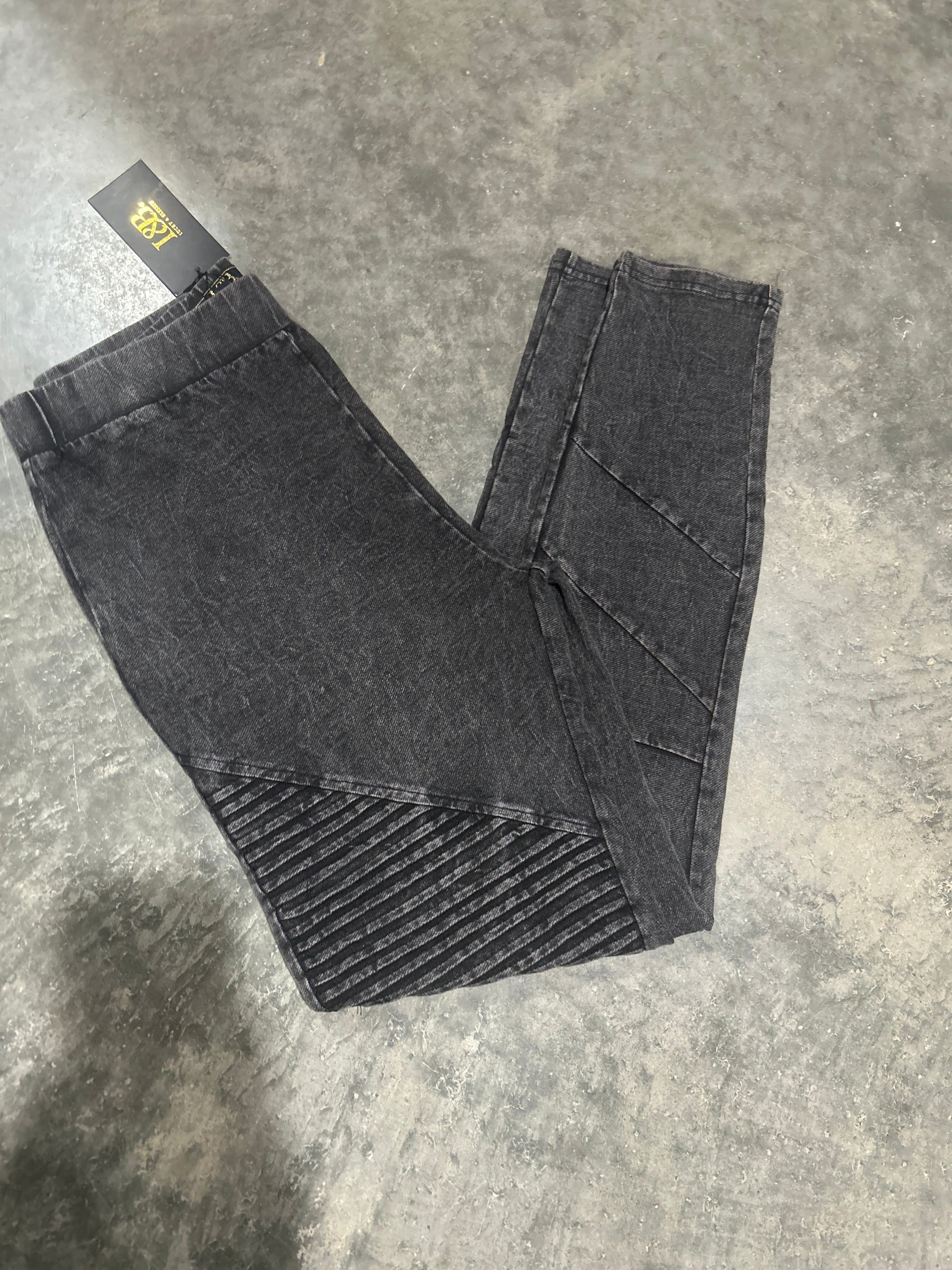 92 L&B Stonewashed Jegging Wildflowers & Denim