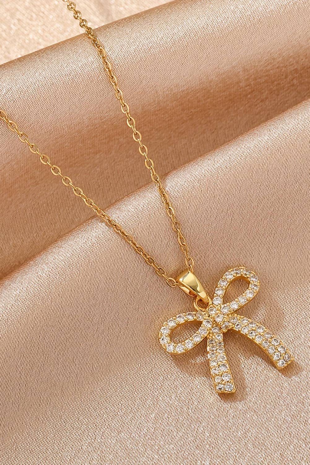 Gold Rhinestone Bow Pendant Necklace for Daily Wear